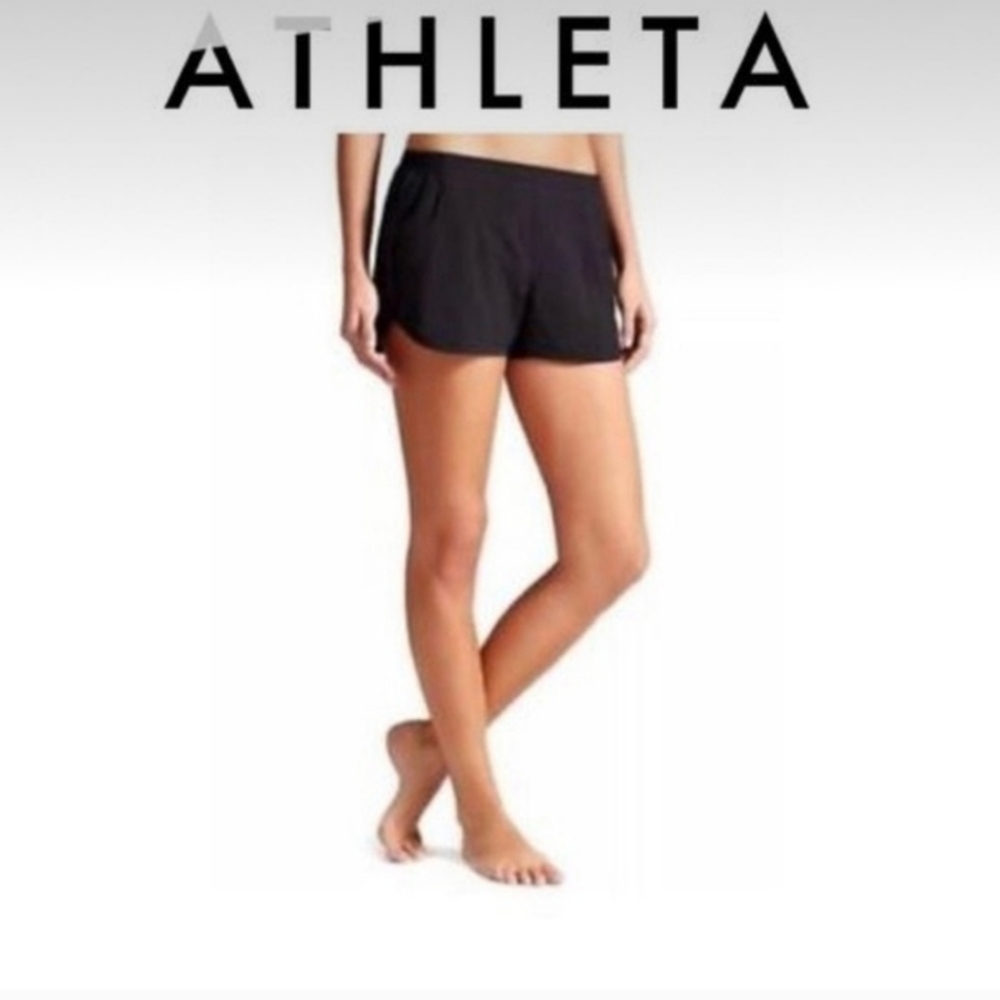 Athleta Wahina Black Athletic Shorts